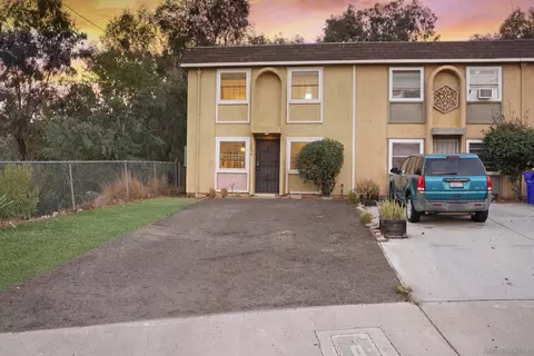 2894 47th St, San Diego, CA 92105