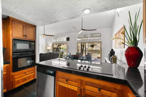 3404 Oak Cliff Dr #9, Fallbrook, CA 92028 photo 6