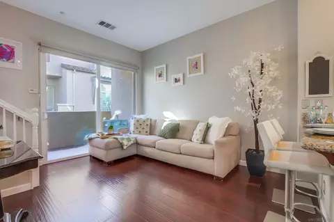 Living - 457 Almond Rd, San Marcos, CA 92078 photo 1 of 3