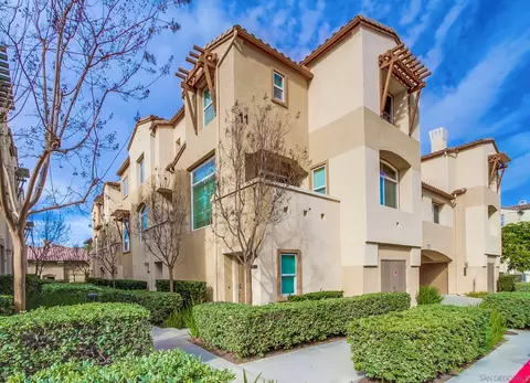 457 Almond Rd, San Marcos, CA 92078