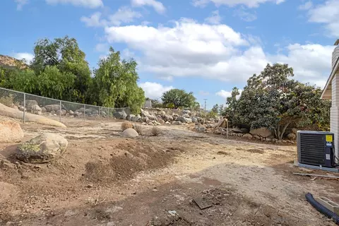 11367 Topo Ln, Lakeside, CA 92040 photo 25