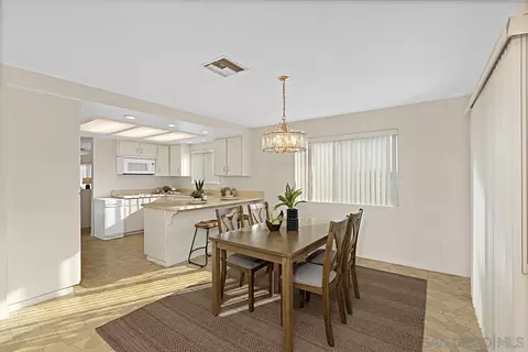 11367 Topo Ln, Lakeside, CA 92040 photo 14