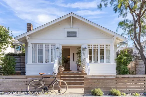 125 Mozart Ave, Cardiff By The Sea, CA 92007