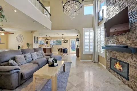 227 Clearcreek Pl, Santee, CA 92071 photo 4