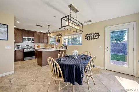227 Clearcreek Pl, Santee, CA 92071 photo 8