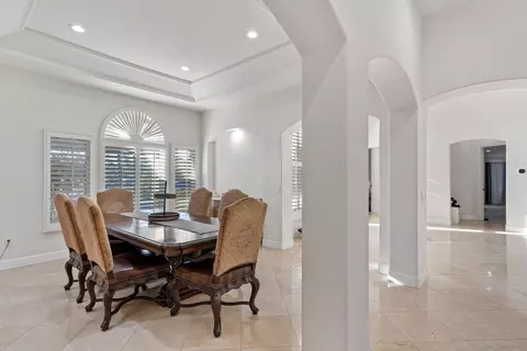 Entry Way - 15419 Vali Hai Rd, Poway, CA 92064 photo 3 of 4