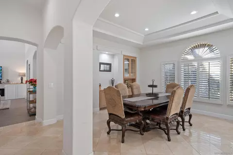 Dining - 15419 Vali Hai Rd, Poway, CA 92064 photo 1 of 1