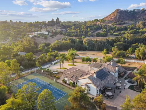 View/Area - 15419 Vali Hai Rd, Poway, CA 92064 photo 5 of 5