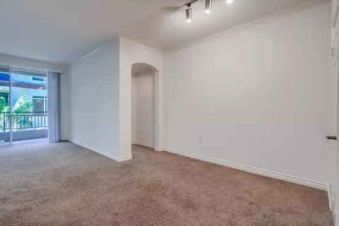 9263 Regents Rd #B206, La Jolla, CA 92037 photo 13