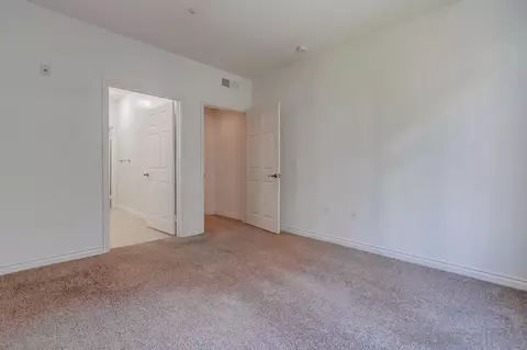 9263 Regents Rd #B206, La Jolla, CA 92037 photo 22