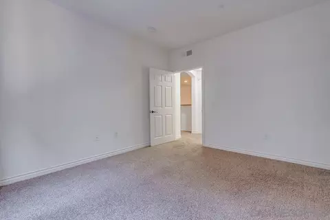 9263 Regents Rd #B206, La Jolla, CA 92037 photo 36