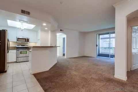 9263 Regents Rd #B206, La Jolla, CA 92037 photo 5