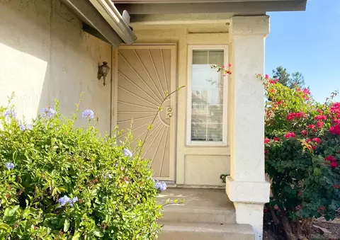11981 Avenida Marcella, El Cajon, CA 92019 photo 4