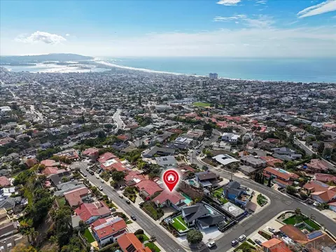 5360 Calle Vis, San Diego, CA 92109
