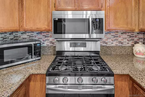 Kitchen - 5433 Camp St, Cypress, CA 90630 photo 4 of 4