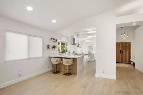 Entry Way - 4176 Caminito Terviso, San Diego, CA 92122 photo 1 of 3