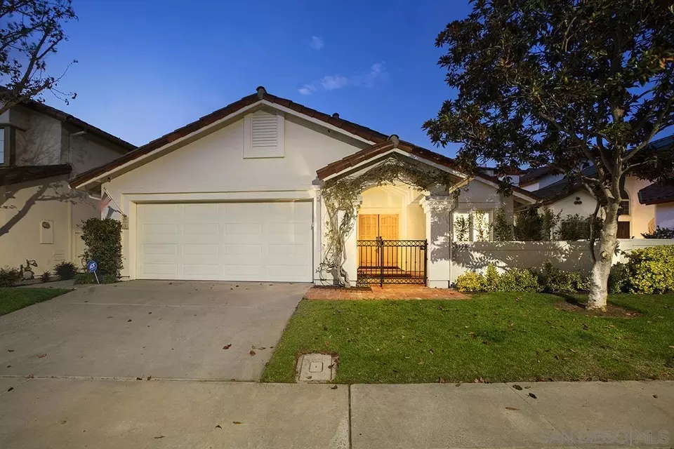 Exterior - 4176 Caminito Terviso, San Diego, CA 92122 photo 1 of 22