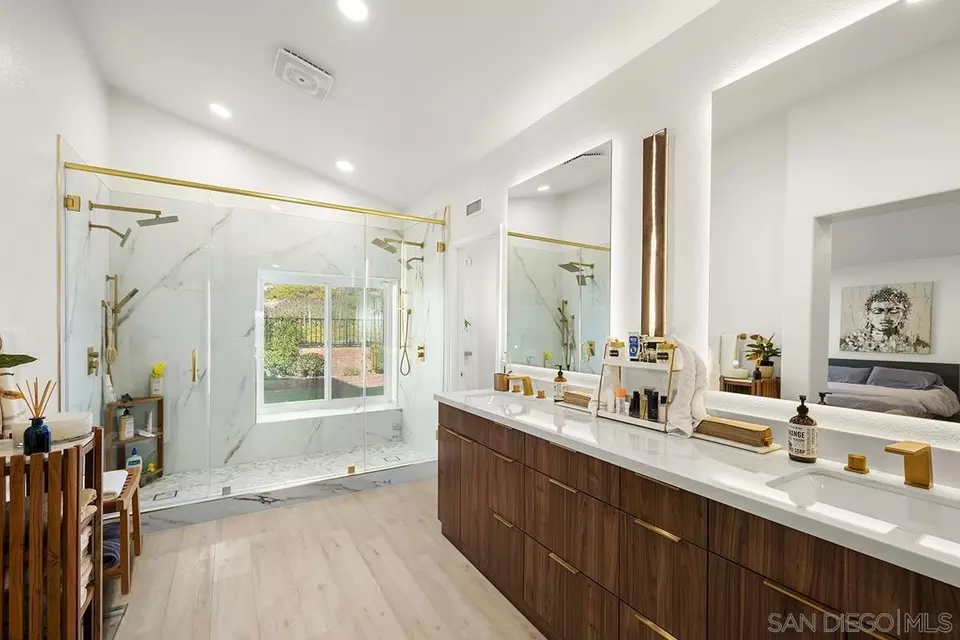 Bath - 4176 Caminito Terviso, San Diego, CA 92122 photo 1 of 6