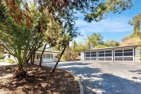 2440 Reed Rd, Escondido, CA 92027 photo 2