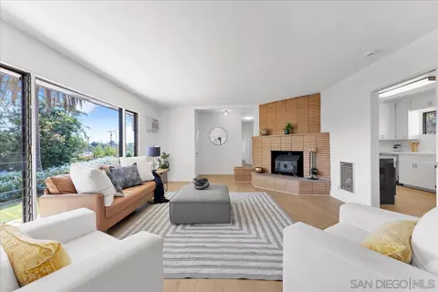 2440 Reed Rd, Escondido, CA 92027 photo 5