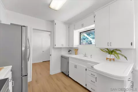 2440 Reed Rd, Escondido, CA 92027 photo 10