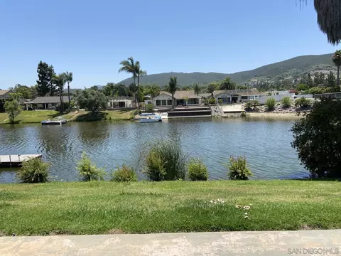 959 La Fiesta Way, San Marcos, CA 92078