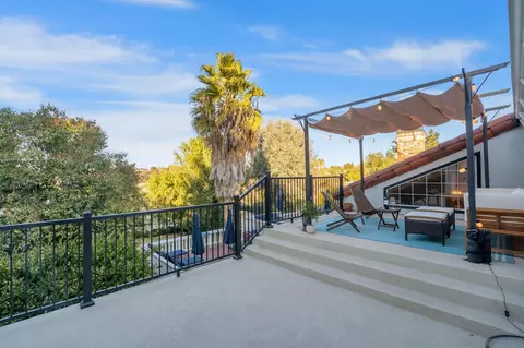 Exterior - 29680 Avenida Del Sol, Temecula, CA 92591 photo 1 of 17
