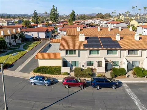View/Area - 250 Espanas Gln, Escondido, CA 92026 photo 2 of 2