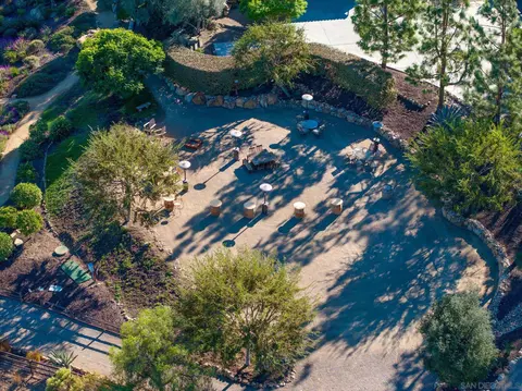7429 Artesian Rd, San Diego, CA 92127 photo 27
