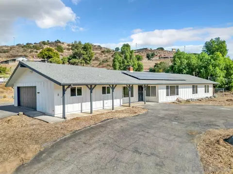 13238 Mapleview, Lakeside, CA 92040 photo 4
