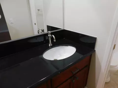 Bath - 28006 Millar St, Highland, CA 92346 photo 4 of 5