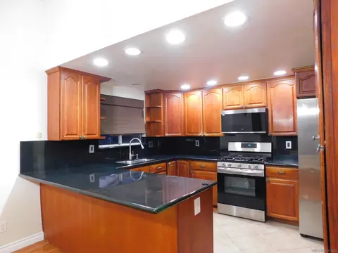 Kitchen - 28006 Millar St, Highland, CA 92346 photo 2 of 5