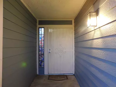 Entry Way - 28006 Millar St, Highland, CA 92346 photo 1 of 3