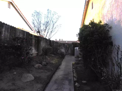 Exterior - 28006 Millar St, Highland, CA 92346 photo 5 of 6