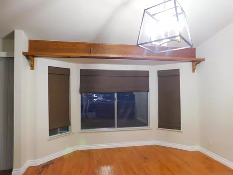 Living - 28006 Millar St, Highland, CA 92346 photo 6 of 10
