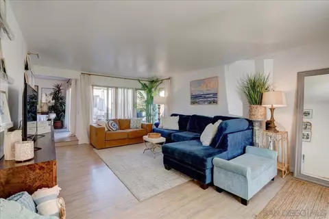 Living - 2109 Pepper Tree Pl, Escondido, CA 92026 photo 1 of 3