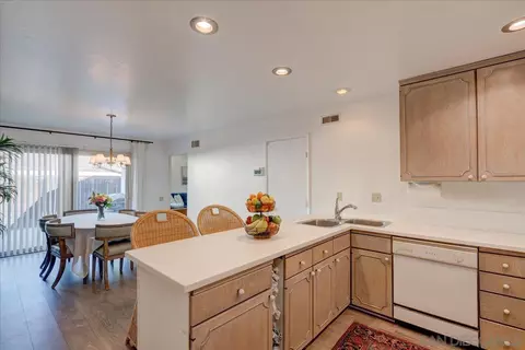 Kitchen - 2109 Pepper Tree Pl, Escondido, CA 92026 photo 2 of 2