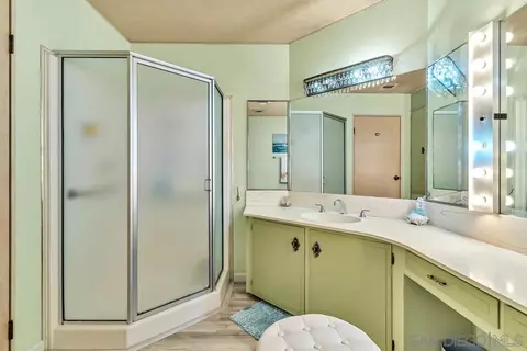 Bath - 8301 Mission Gorge Rd #SPC 343, Santee, CA 92071 photo 3 of 4