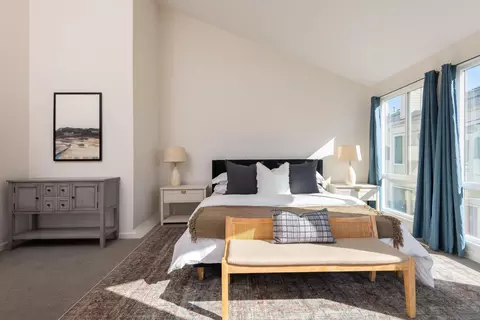 Bedroom - 7585 Eads #E, La Jolla, CA 92037 photo 2 of 4