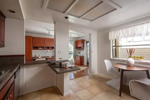 Kitchen - 7585 Eads #E, La Jolla, CA 92037 photo 1 of 3