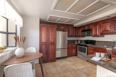 Kitchen - 7585 Eads #E, La Jolla, CA 92037 photo 3 of 3
