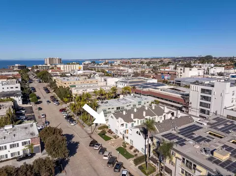 View/Area - 7585 Eads #E, La Jolla, CA 92037 photo 2 of 11