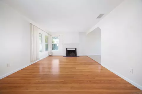 3975 Charles St, La Mesa, CA 91941 photo 2