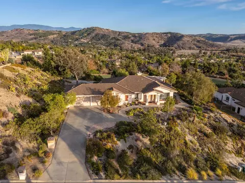 View/Area - 3640 Genista Pl, Fallbrook, CA 92028 photo 1 of 7