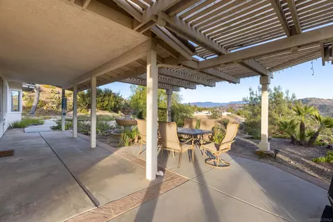 Exterior - 3640 Genista Pl, Fallbrook, CA 92028 photo 6 of 16