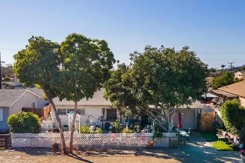 4190 Clairemont Dr, San Diego, CA 92117