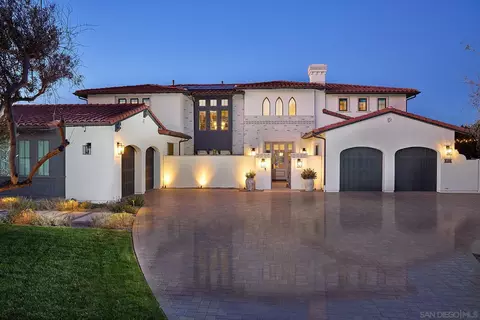 8104 Silverwind Dr, San Diego, CA 92127
