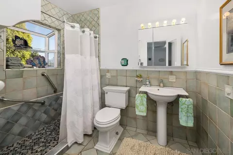 8049 Prospect Way, La Mesa, CA 91941 photo 14