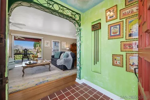 8049 Prospect Way, La Mesa, CA 91941 photo 5