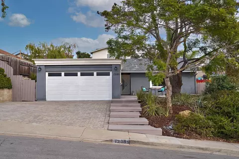13089 Avenida Del General, San Diego, CA 92129